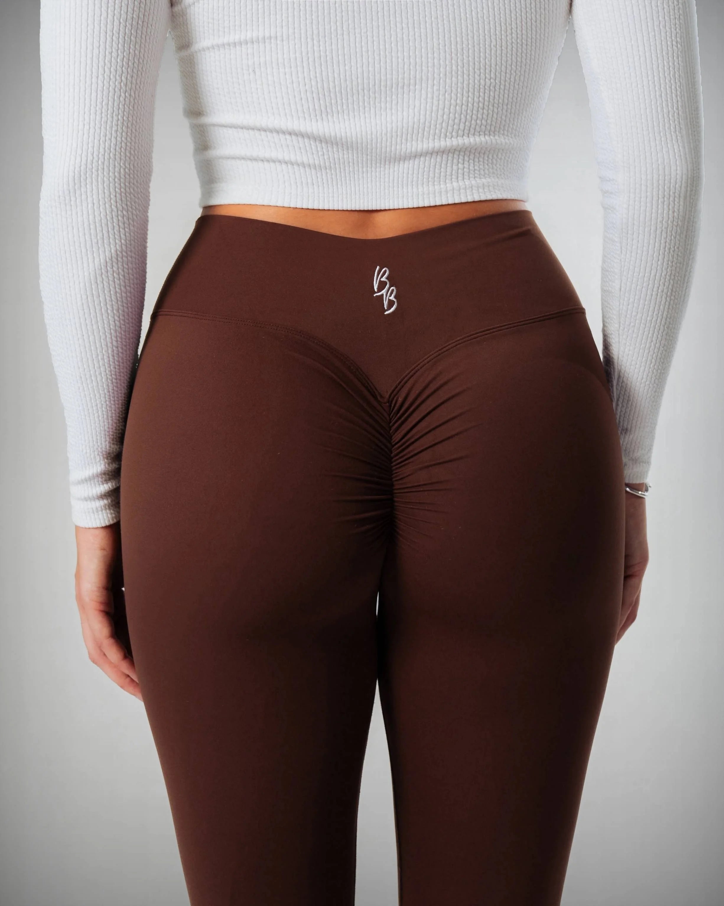 #color_brown#bildinfo4